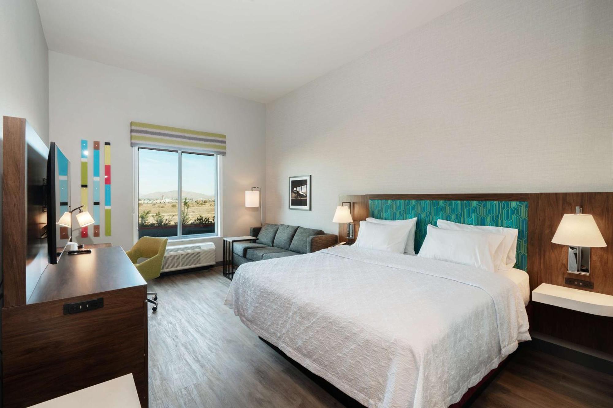 Hampton Inn Riverside March Air Force Base, Ca מראה חיצוני תמונה